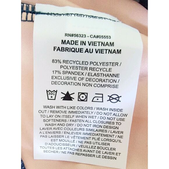 Nike M Women's Bodysuit Swimsuit Graphic Multicolor Slvless Hig‎ Neck Zip NWT - Picture 11 of 11